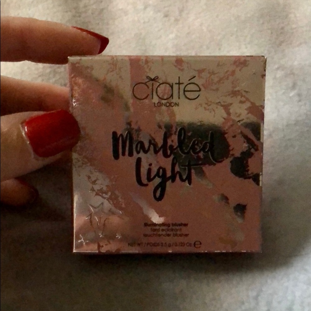 Ciate London Marbled Light illuminating Blusher